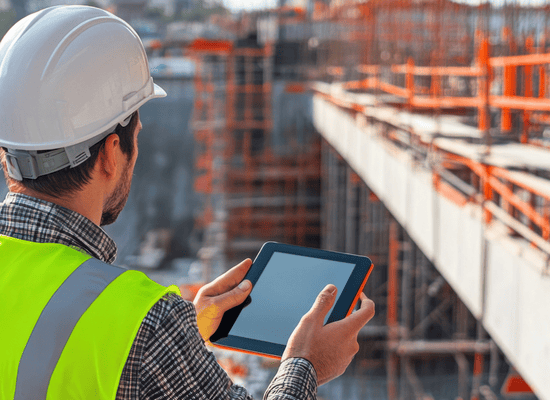 Vérification de l’installation des échafaudages